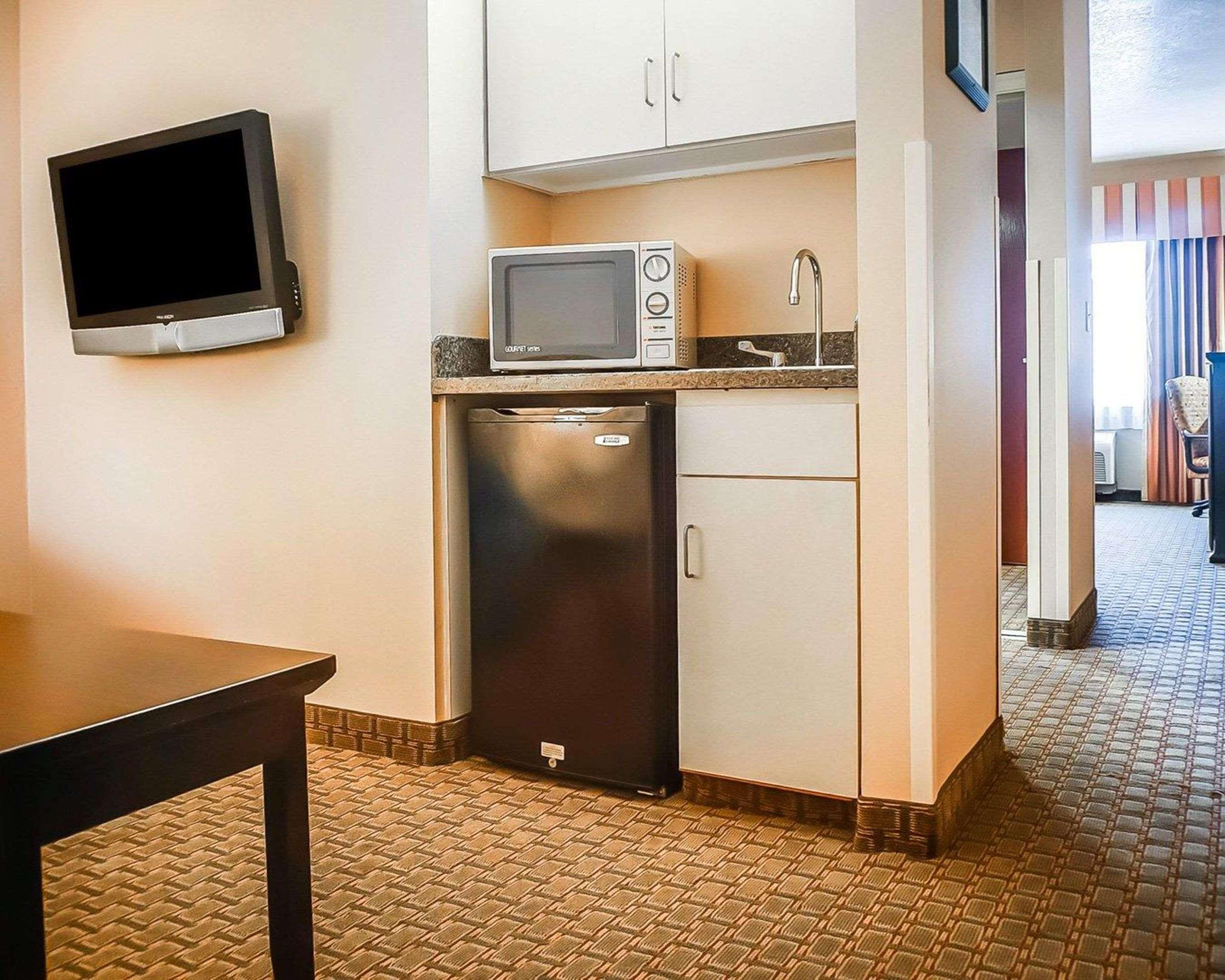 Quality Inn & Suites Roswell Ngoại thất bức ảnh