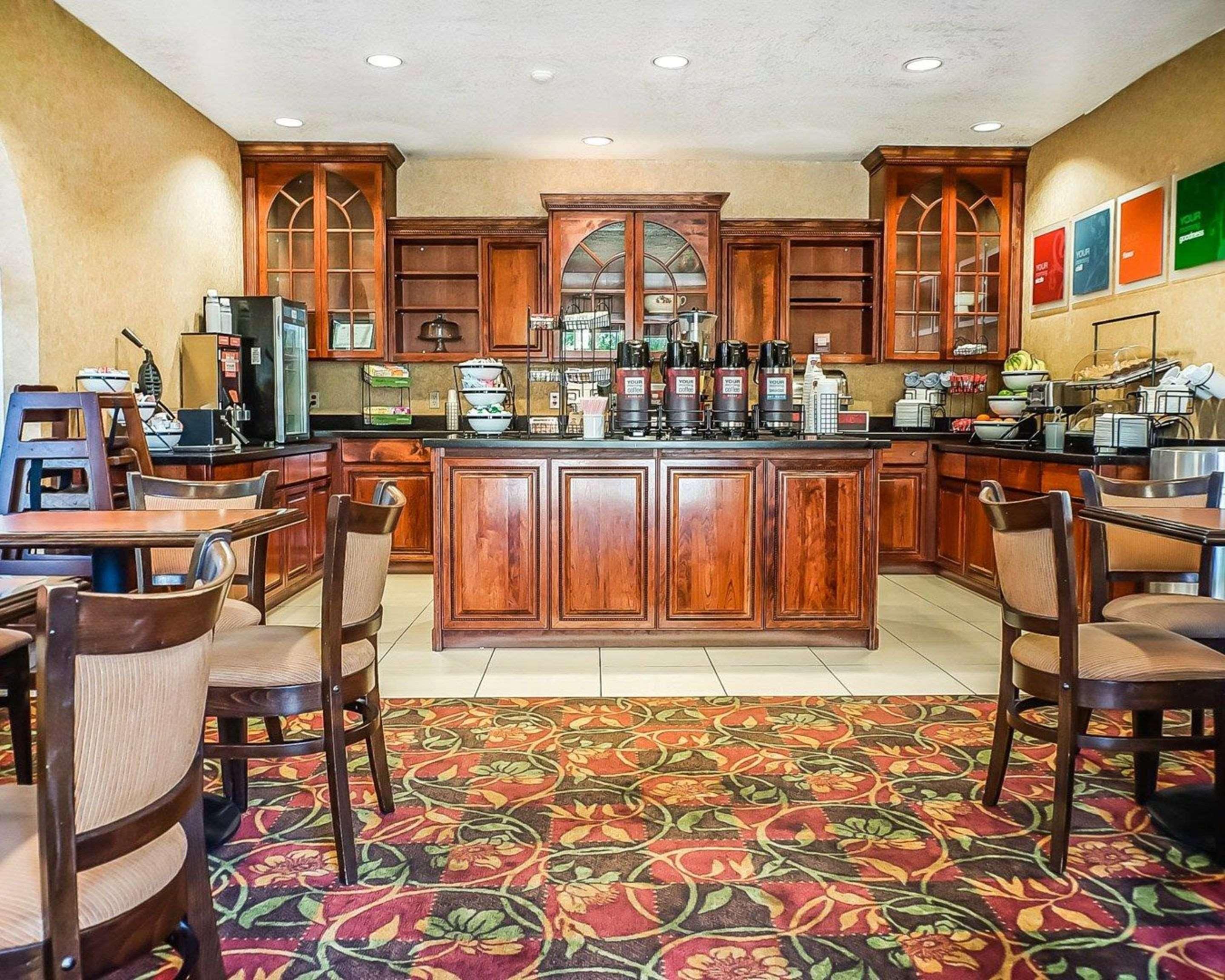 Quality Inn & Suites Roswell Ngoại thất bức ảnh