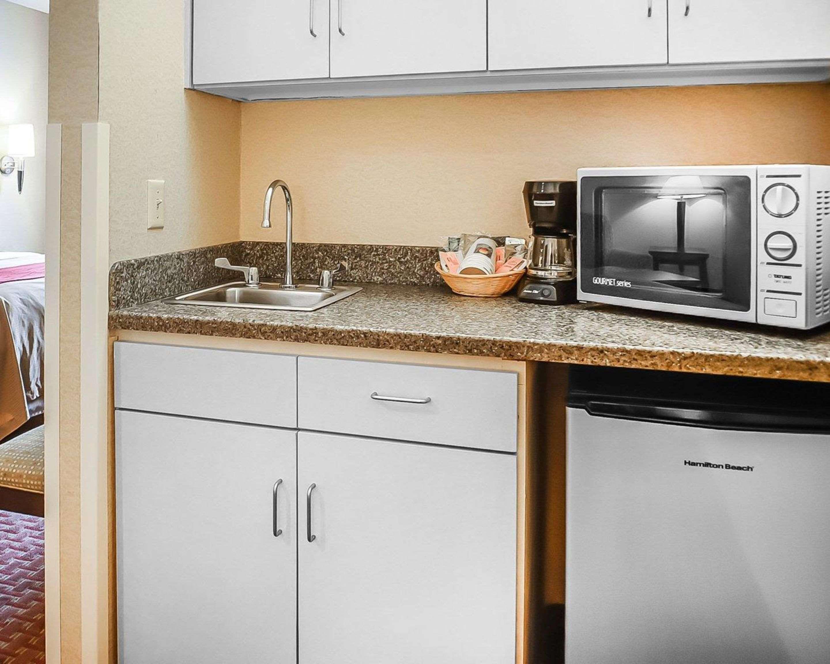 Quality Inn & Suites Roswell Ngoại thất bức ảnh
